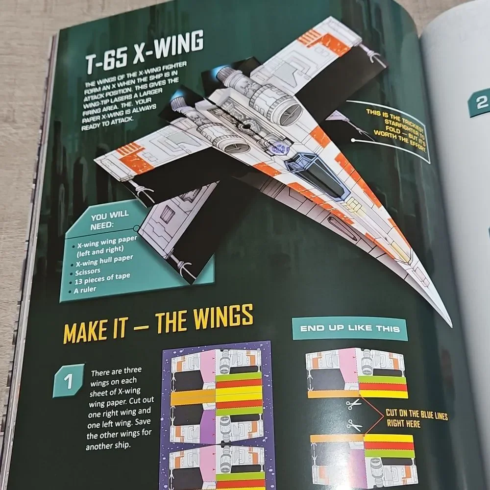 Star Wars Folded Flyers Paper Starfighters Kit NWT